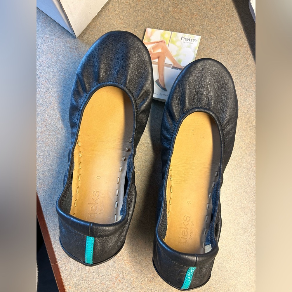 Tieks, matte black, size 9
